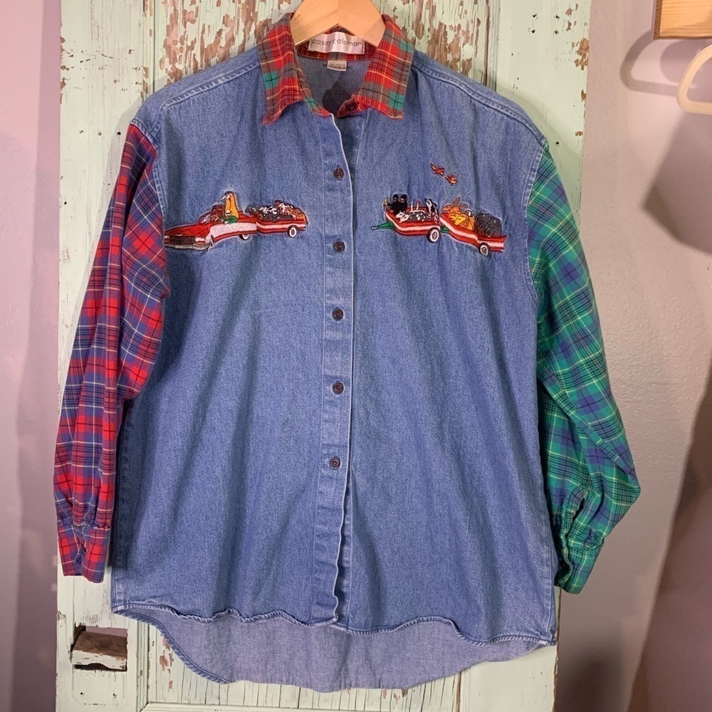 Women’s vintage Casey Coleman denim button up shirt with animal & car embroidery